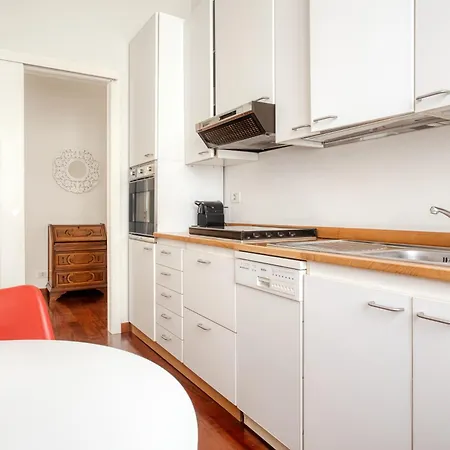 Hostmate - - Messina - Monumentale ミラノ